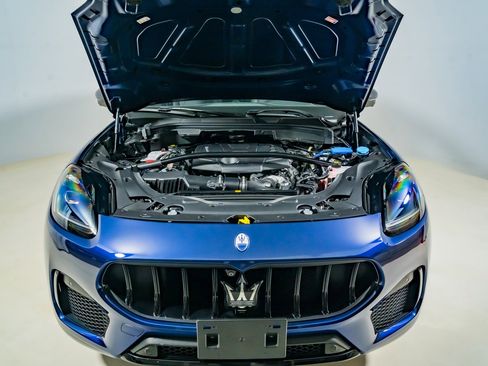 Used 2025 Maserati Grecale Modena image 43