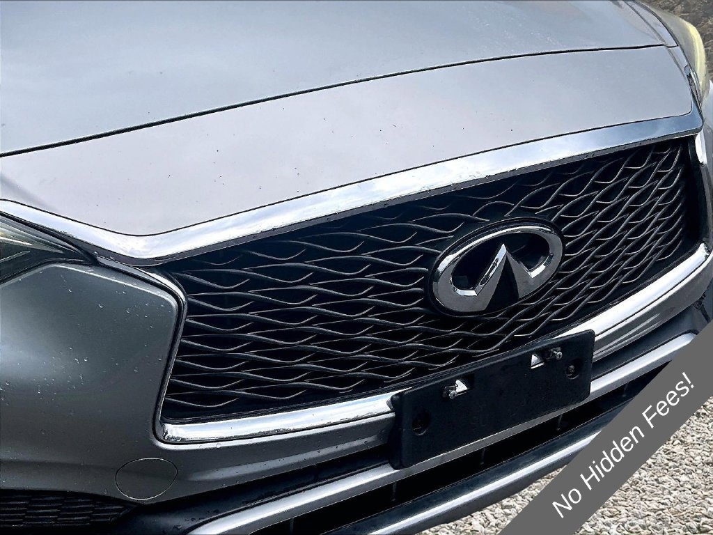 Used 2018 INFINITI QX30 AWD image 24