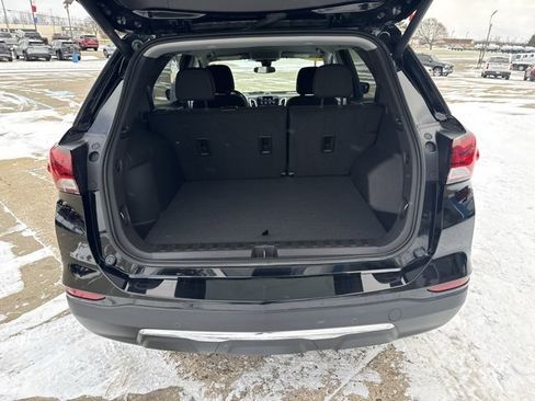 Used 2024 Chevrolet Equinox LT image 33