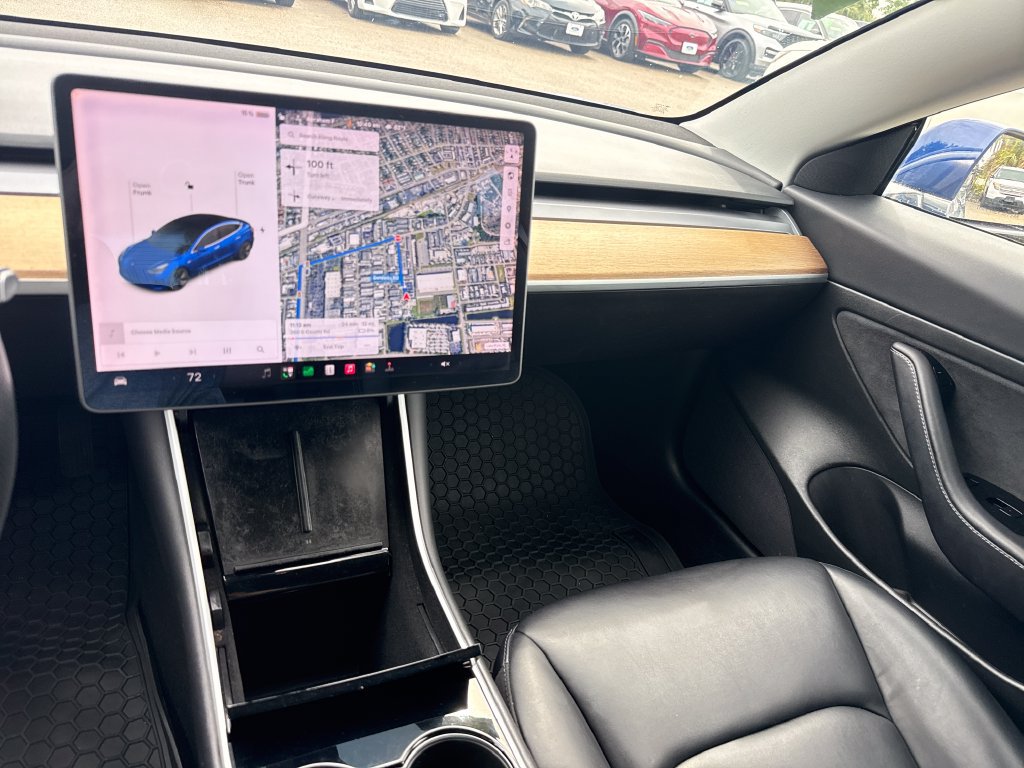 Used 2020 Tesla Model 3 Standard Range Plus RWD image 17