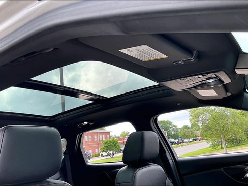 Used 2021 Chevrolet Blazer RS FWD image 14