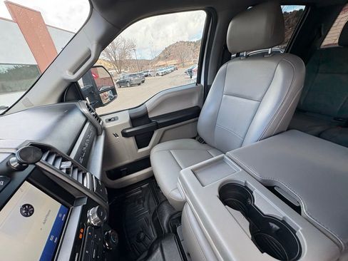 Used 2020 Ford F250 XL w/ Power Equipment Group image 23