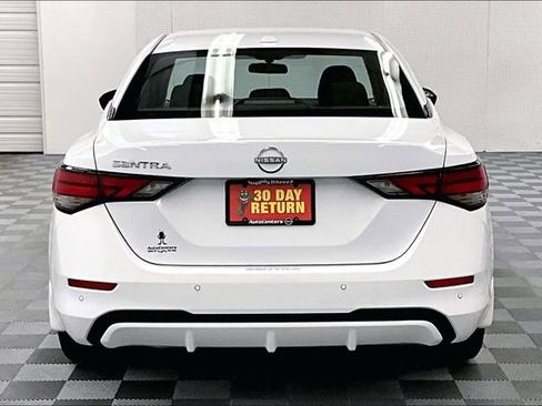 New 2025 Nissan Sentra SV w/ All-Weather Package image 4