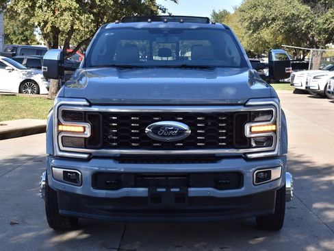Used 2026 Ford F450 Platinum w/ Platinum Plus Package image 3