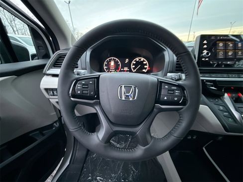New 2026 Honda Odyssey EX-L image 11