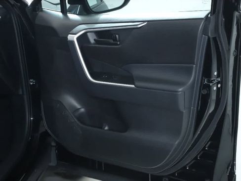 Certified 2024 Toyota RAV4 LE image 33