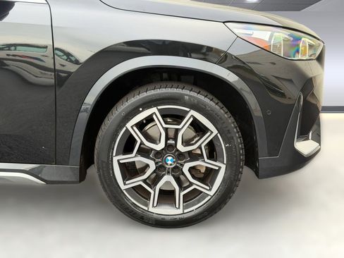 Used 2025 BMW X1 xDrive28i AWD/4WD image 12