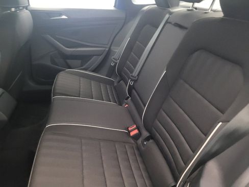 Used 2023 Volkswagen Jetta Sport image 18