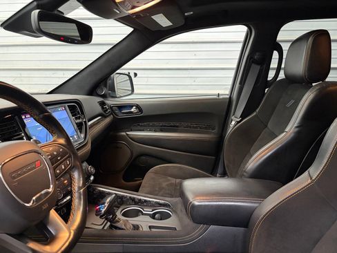 Used 2022 Dodge Durango R/T w/ Hemi Orange Plus Package AWD/4WD image 21