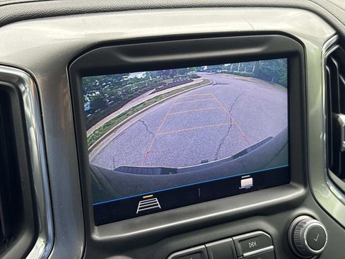 Used 2021 Chevrolet Silverado 2500 LT w/ Convenience Package AWD/4WD image 22