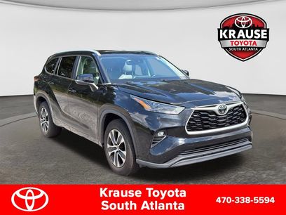 Used 2023 Toyota Highlander XLE