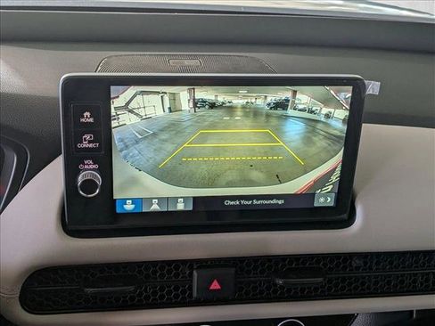 New 2026 Honda HR-V LX image 14