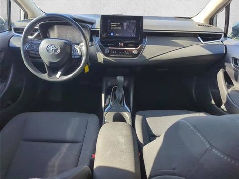 Used 2025 Toyota Corolla LE FWD image 25