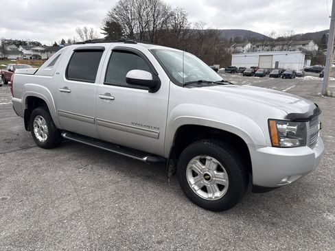 Used 2012 Chevrolet Avalanche LT w/ Suspension Package, Off-Road image 1