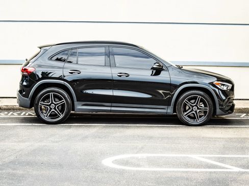 Used 2021 Mercedes-Benz GLA 250 4MATIC image 9