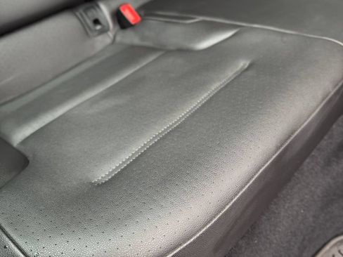 Used 2015 Volkswagen Golf S FWD image 34