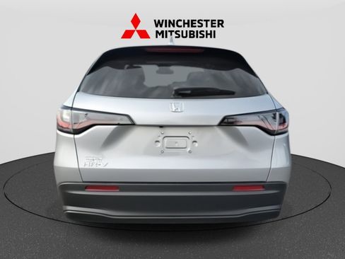 Used 2026 Honda HR-V LX image 6