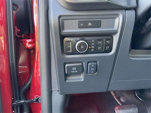 New 2025 Ford F150 Lariat w/ Equipment Group 501A Mid image 15