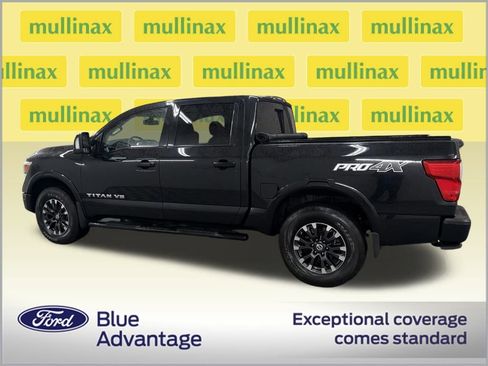 Used 2019 Nissan Titan PRO-4X w/ Pro-4x Convenience Package image 11
