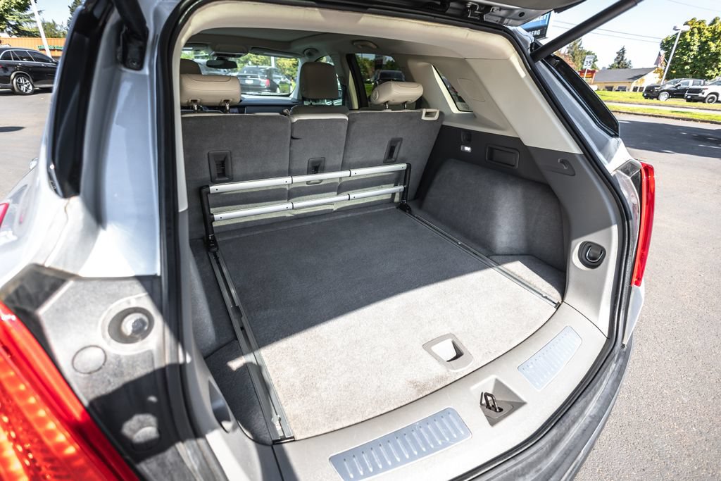 Used 2017 Cadillac XT5 Luxury w/ Driver Awareness Package AWD/4WD image 28