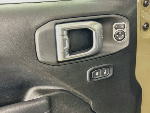 Used 2025 Jeep Wrangler Unlimited Sport AWD/4WD image 21
