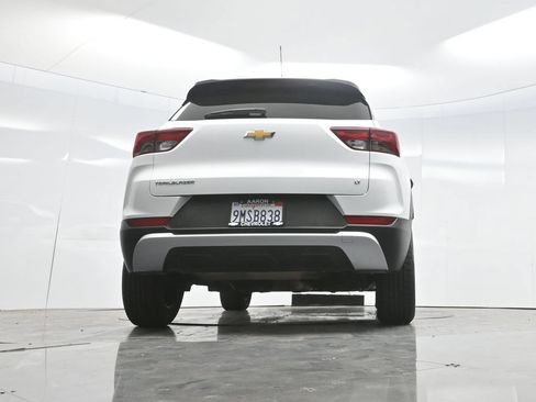 Used 2023 Chevrolet TrailBlazer LT FWD image 55