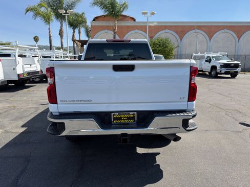 Used 2025 Chevrolet Silverado 2500 LT w/ Convenience Package image 7