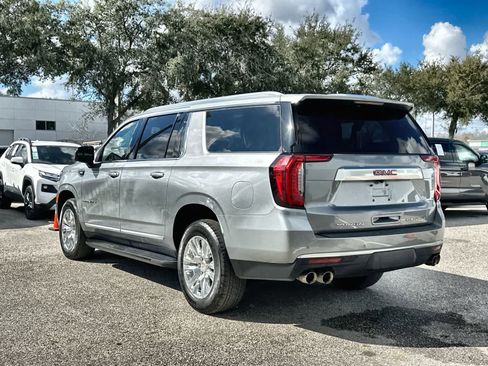 Used 2024 GMC Yukon XL Denali image 4