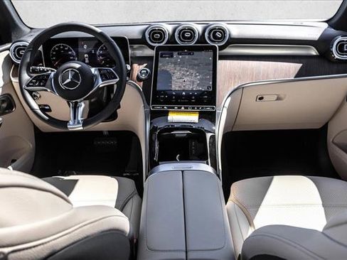 Certified 2026 Mercedes-Benz GLC 300 4MATIC image 19