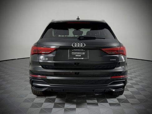 Used 2022 Audi Q3 2.0T Premium image 9