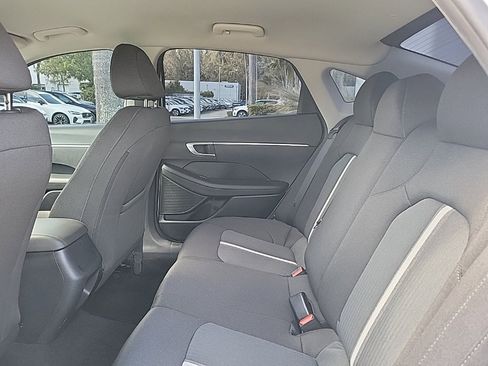 Used 2021 Hyundai Sonata SE image 6