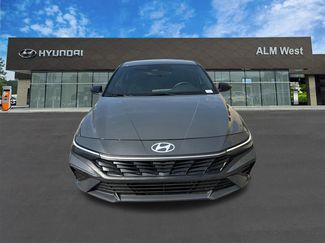 Used 2025 Hyundai Elantra SEL video 2
