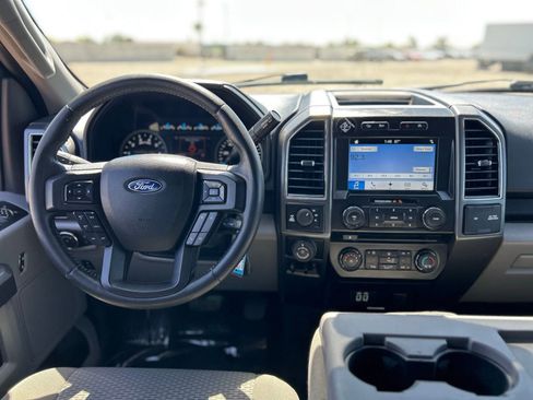 Used 2017 Ford F150 XLT w/ Equipment Group 302A Luxury image 15