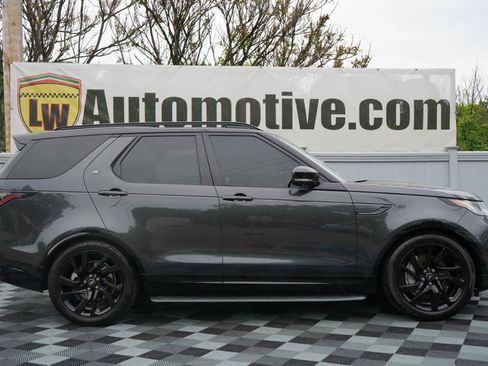 Used 2023 Land Rover Discovery S R-Dynamic AWD/4WD image 4