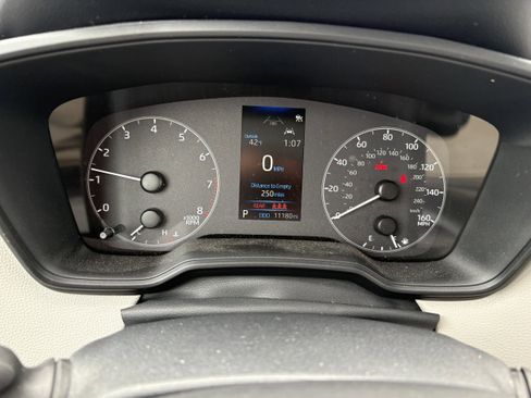 Certified 2023 Toyota Corolla Cross L image 4