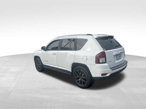 Used 2016 Jeep Compass High Altitude AWD/4WD image 9