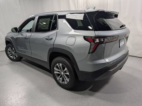 New 2027 Chevrolet Equinox LT FWD image 5