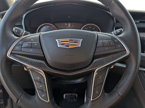 Certified 2022 Cadillac XT5 Sportv image 35