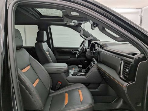 Used 2023 GMC Sierra 1500 AT4 w/ AT4 Premium Package image 24