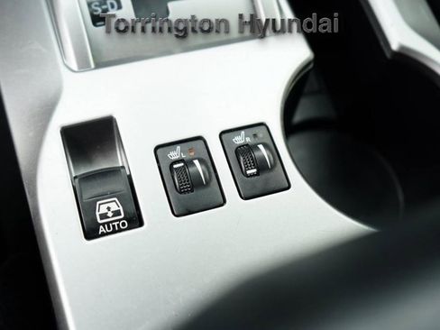 Used 2022 Toyota 4Runner SR5 Premium image 20