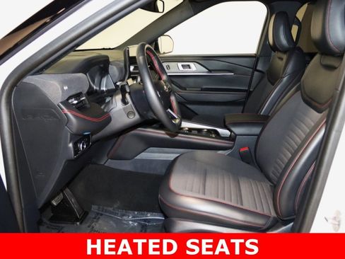 Used 2025 Ford Explorer ST-Line w/ Premium Package image 12