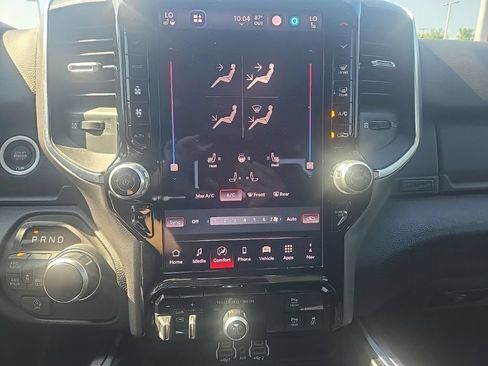 Used 2025 RAM 1500 Big Horn AWD/4WD image 18