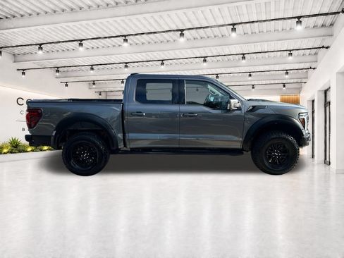 Used 2025 Ford F150 Raptor AWD/4WD image 16