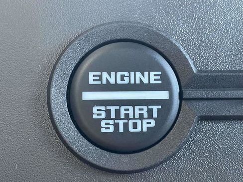 New 2025 Ford Bronco Outer Banks image 23