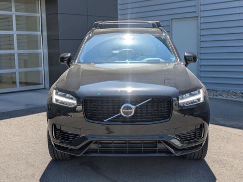 Used 2023 Volvo XC90 T8 Ultimate w/ Lounge Package AWD/4WD image 9