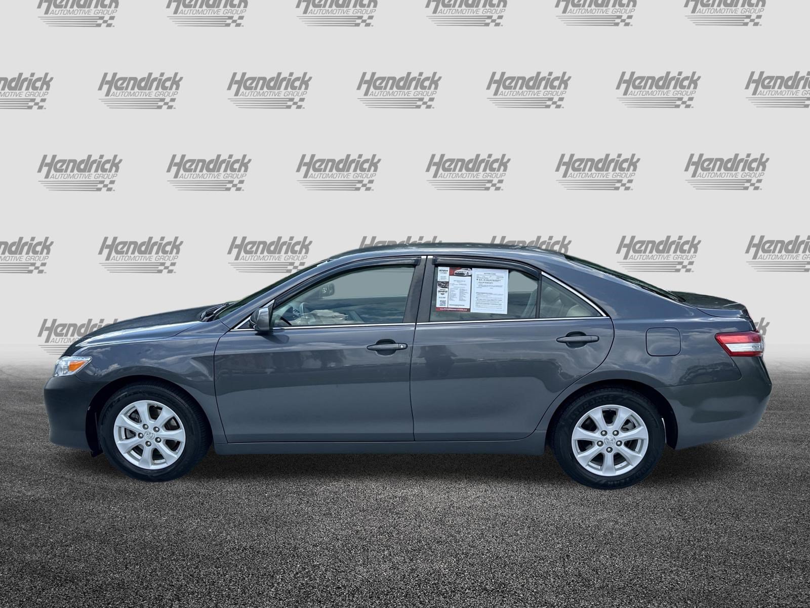 Used 2010 Toyota Camry LE FWD image 7