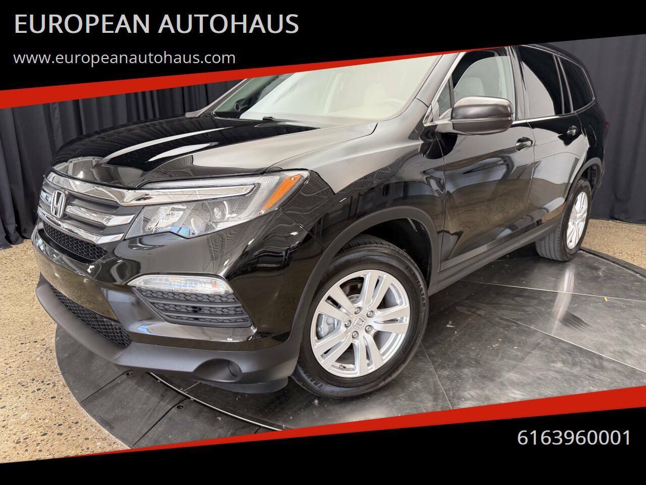 Used 2017 Honda Pilot LX image 1