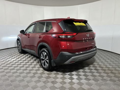 Used 2023 Nissan Rogue SV AWD/4WD image 6