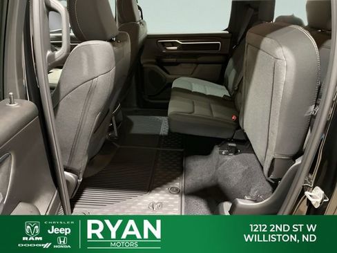 New 2026 RAM 1500 Big Horn AWD/4WD image 47