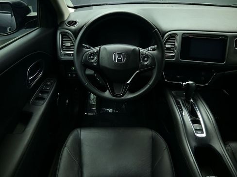 Used 2016 Honda HR-V EX-L image 2